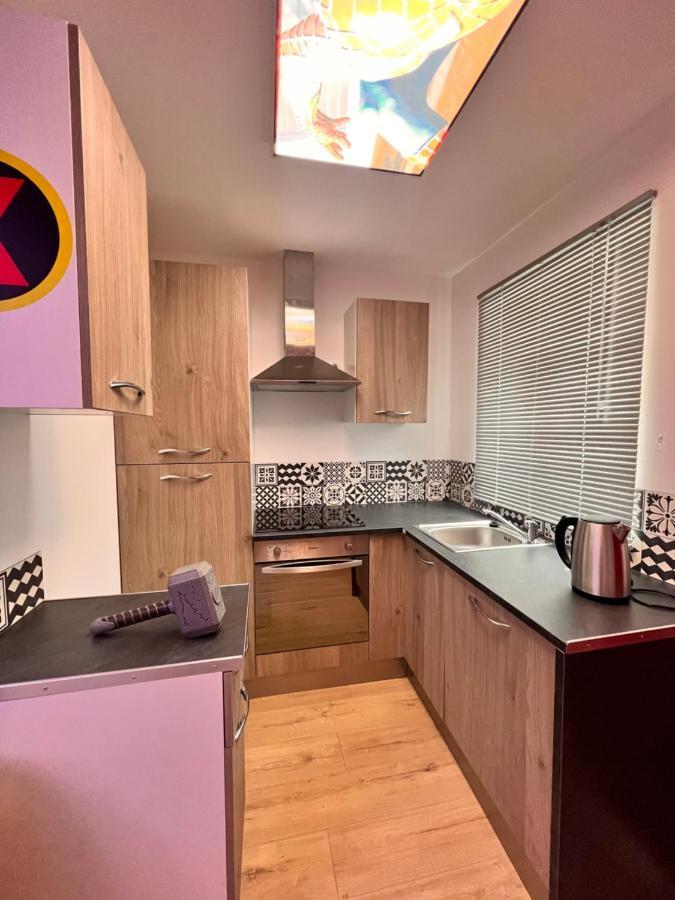 Le Marvel - Avengers Apartment Bédarieux Екстериор снимка